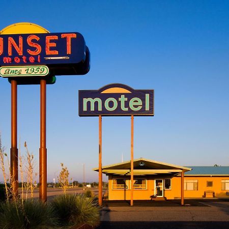Sunset Motel Moriarty Екстер'єр фото