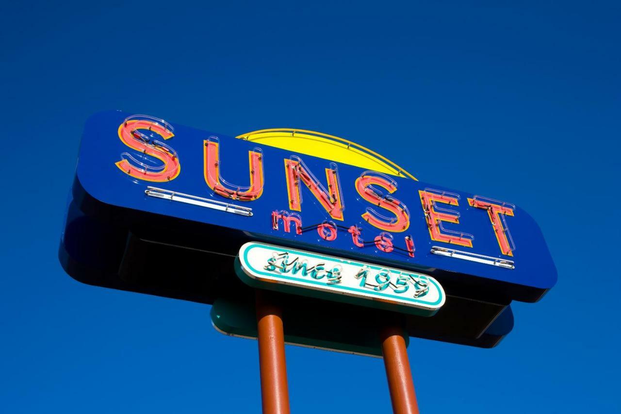 Sunset Motel Moriarty Екстер'єр фото