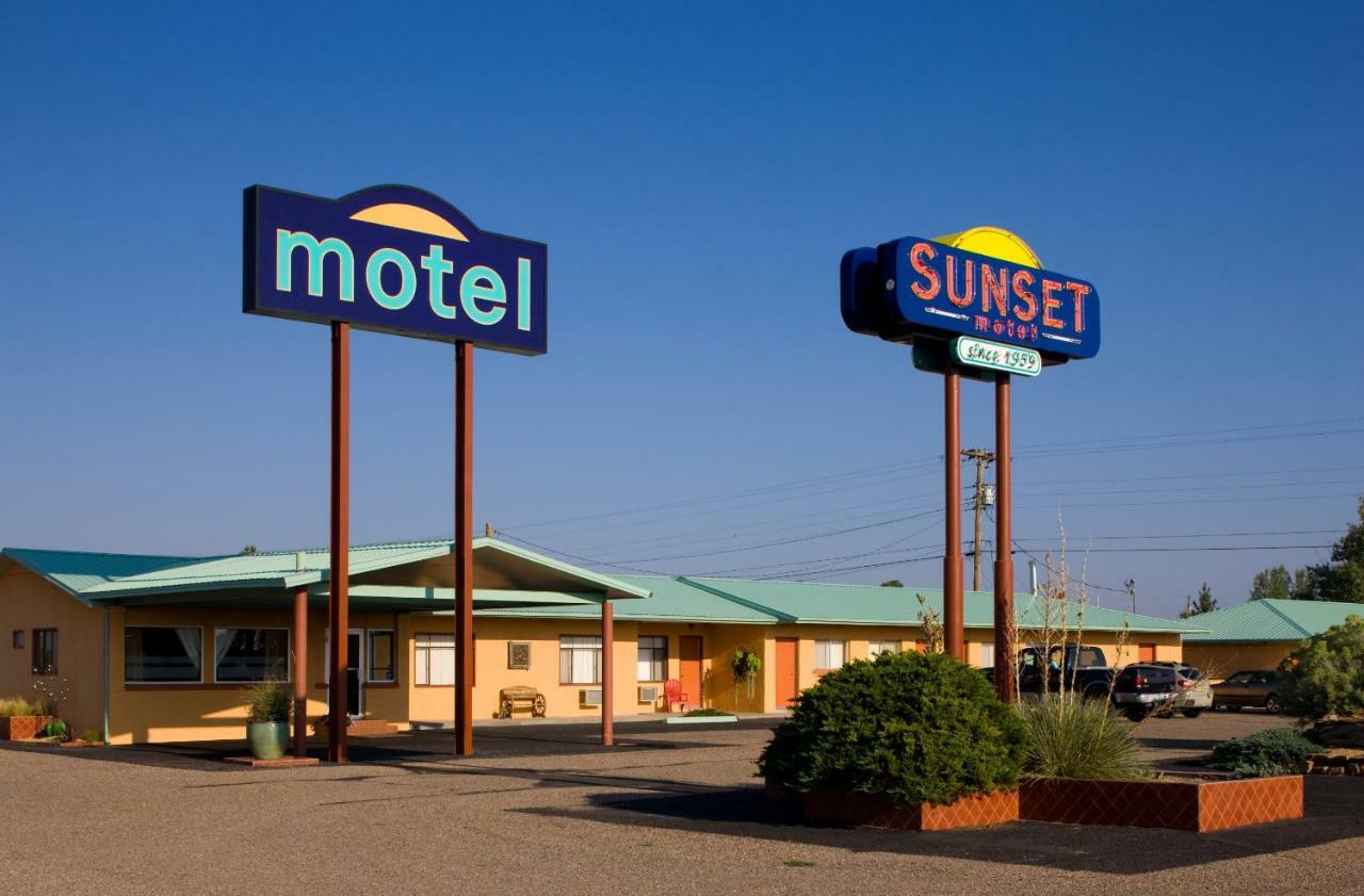 Sunset Motel Moriarty Екстер'єр фото