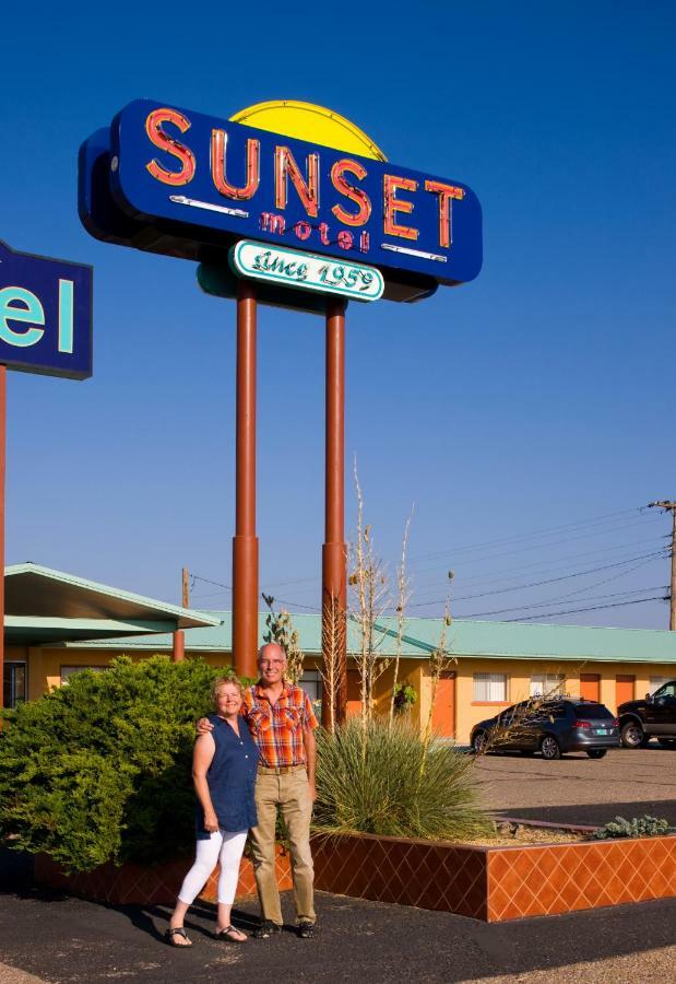 Sunset Motel Moriarty Екстер'єр фото